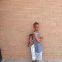 Jamie Nichols Photo 35