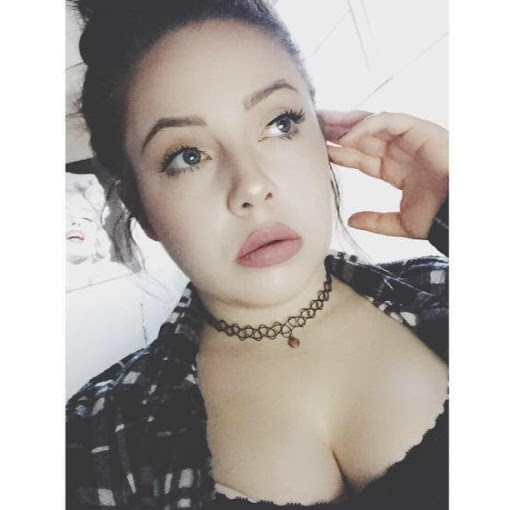 Hailey Sullivan Photo 2