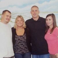 Laura Green Photo 22