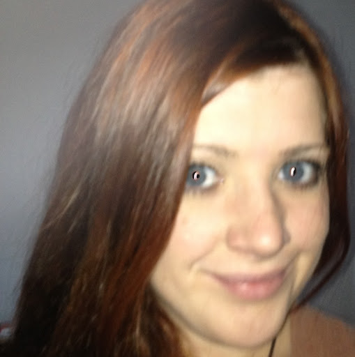 Samantha Walsh Photo 20