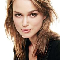 Julia Louis Photo 20