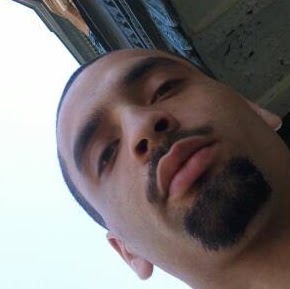 Anthony Gore Photo 34