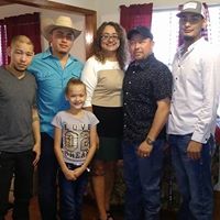 Annie Flores Photo 22