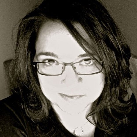 Laurie White Photo 5