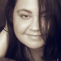 Christina Nicholson Photo 16