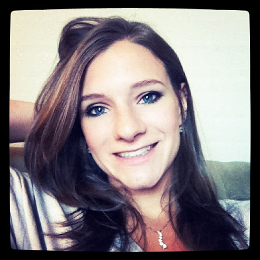 Katherine Burke Photo 16