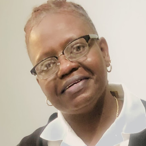 Vickie Barrett Photo 16