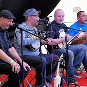 Dennis Sutton Photo 32