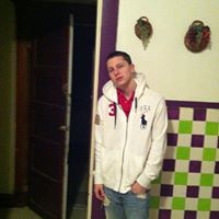 Travis Velez Photo 4