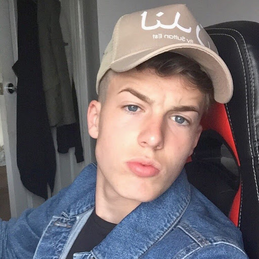 Curtis Garrett Photo 10