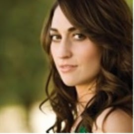 Virginia Lopez Photo 22