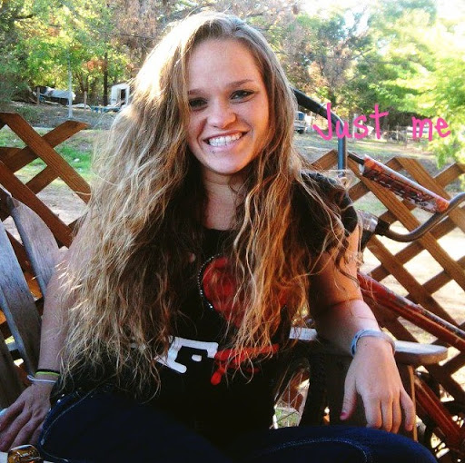 Alicia Payne Photo 15