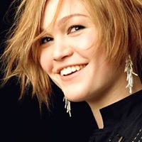 Julia Norman Photo 7