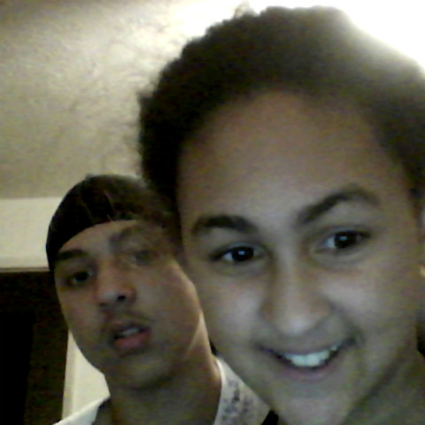 Julia Banks Photo 32