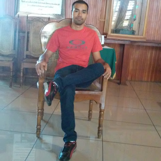 Marvin Fuentes Photo 3