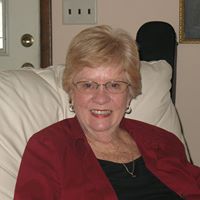 Sarah Raymond Photo 12