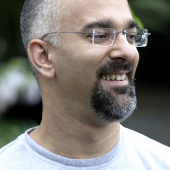 Paul Michaels Photo 36