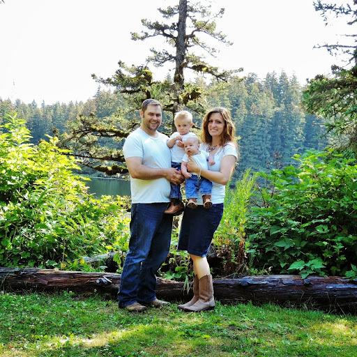 Jennifer Ward Photo 24