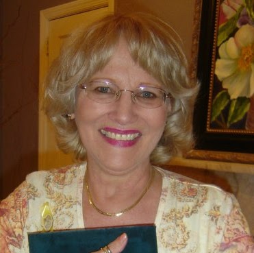 Hope Anderson Photo 16