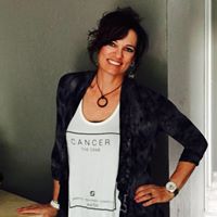 Tracy Robbins Photo 18