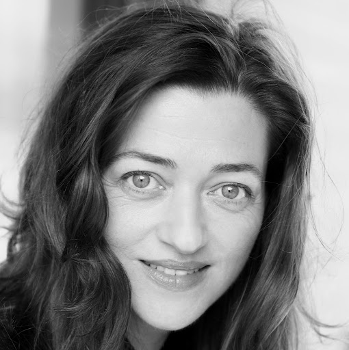 Christine Reynolds Photo 4