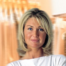 Tracy Richards Photo 19