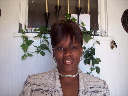 Lisa Atkins Photo 25