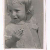 Anne Turner Photo 39