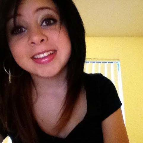 Alex Nichols Photo 35