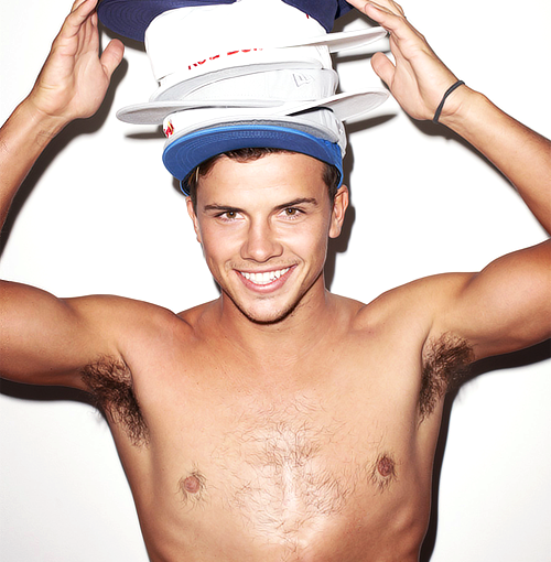 Julian Wilson Photo 37