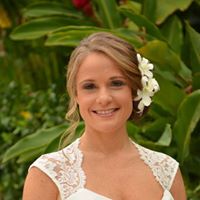 Angela Hooker Photo 11