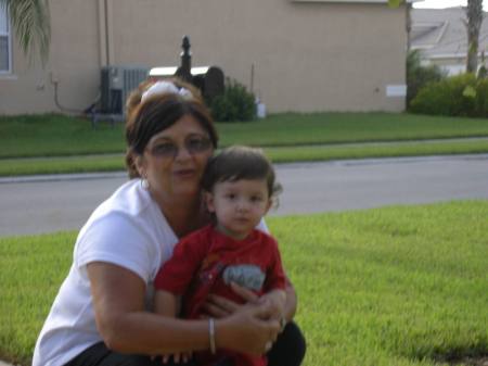 Carol Gross Photo 22