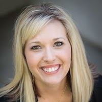 Jennifer Blanchard Photo 29