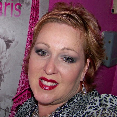 Teresa Cherry Photo 31