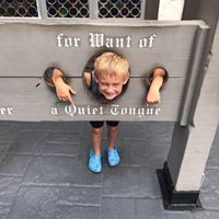 Christine Courtney Photo 34