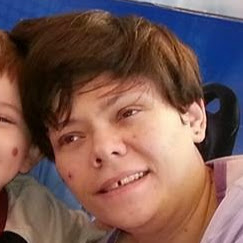 April Miles Photo 30