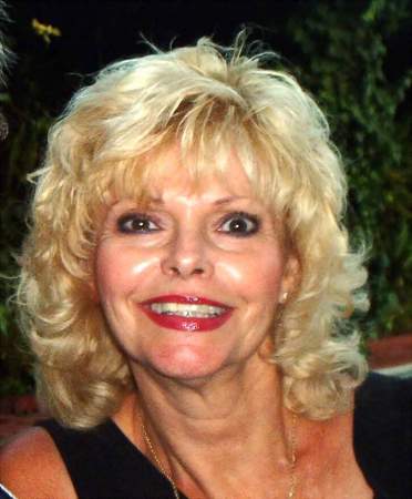 Deborah Lawson Photo 36