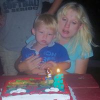 Michelle Dugan Photo 26