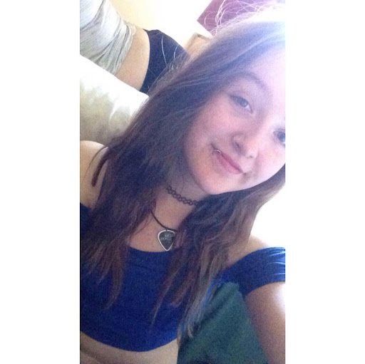 Shannon Flanagan Photo 13