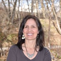 Stephanie Kendrick Photo 24