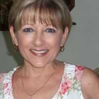 Anne Devine Photo 12