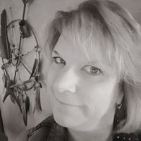 Debbie Cooper Photo 5