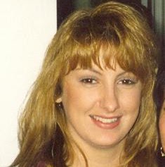 Stacey Graves Photo 11