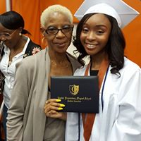 Robin Whitley Photo 13