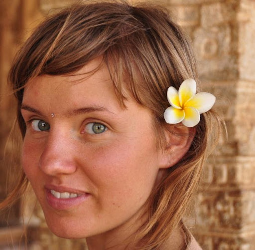 Julia Maurer Photo 19