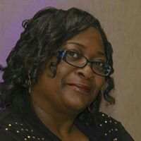 Erica Collins Photo 25