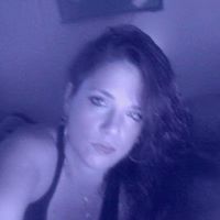 Erin Kelly Photo 27