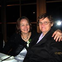 Kathryn Holmes Photo 6