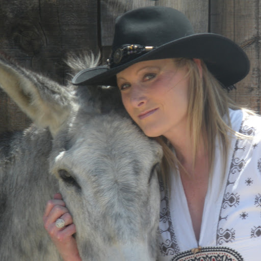 Julia Solomon Photo 19