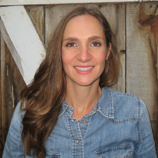 Lisa Pfeiffer Photo 31